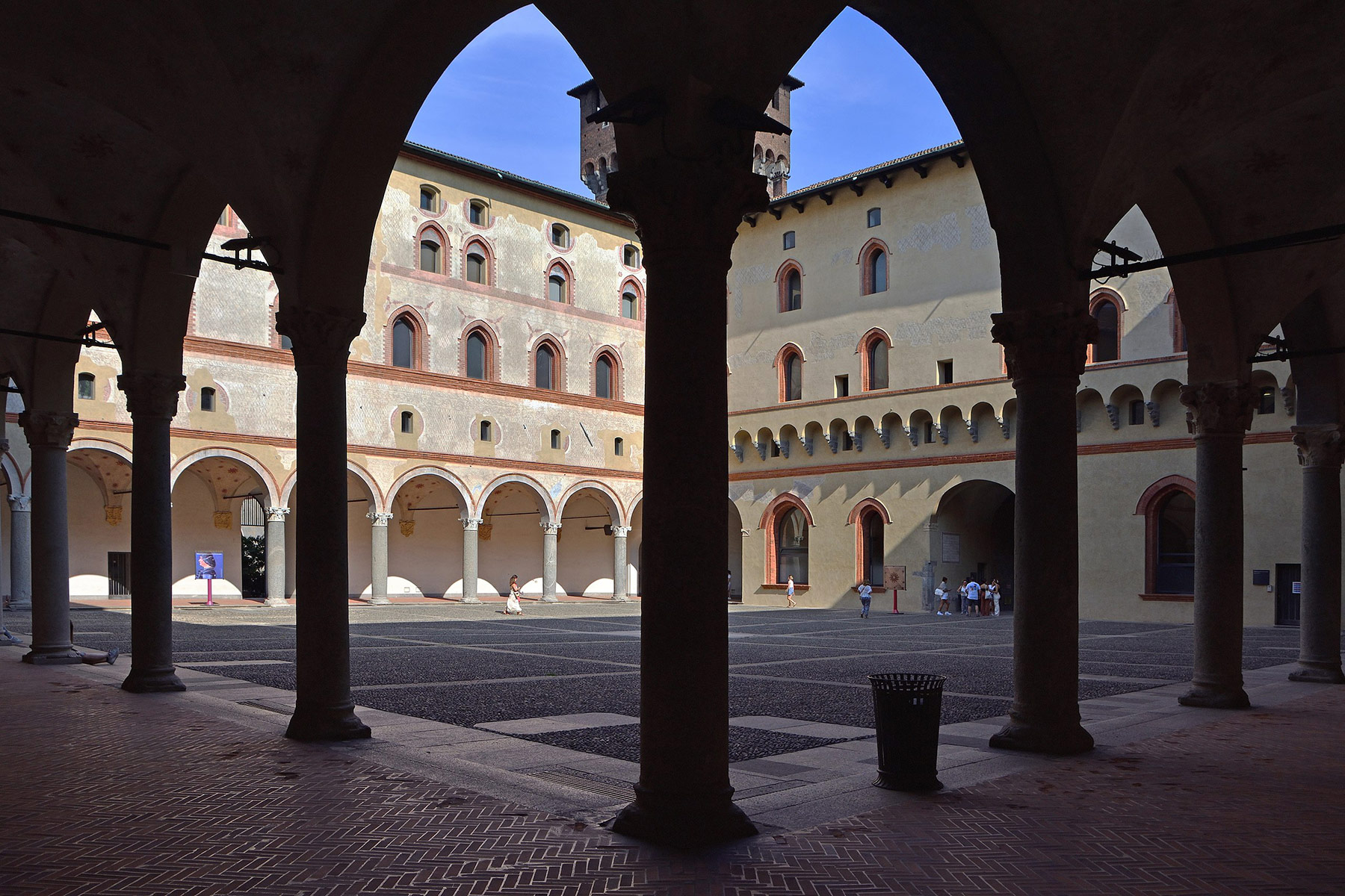 Castello Sforzesco Roccetta, Milan